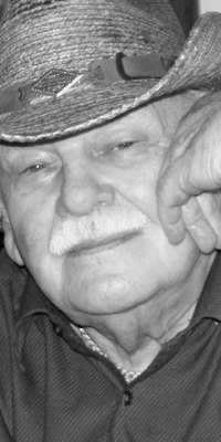 Jon Manchip White, Welsh–born American novellist and screenwriter., dies at age 89